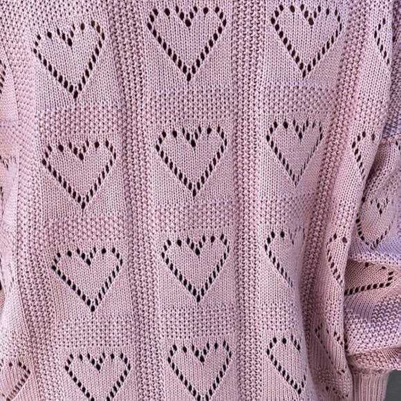 Baby pink heart sweater - Picture 3 of 5
